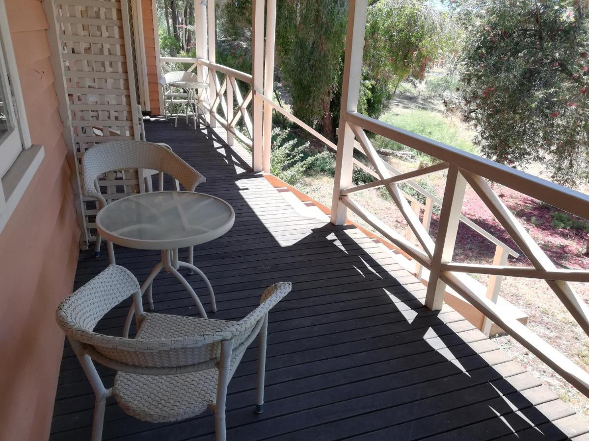 Woodlands Of Balingup Bush Cottages Exterior foto